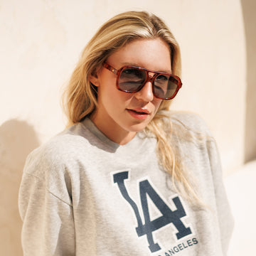 Women Men Retro Aviator Square Sunglasses SJ2355 | SOJOS VISION display picture 2